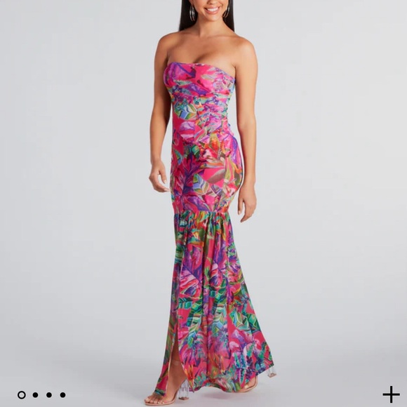Windsor Dresses & Skirts - Windsor Multicolor Strapless Maxi Dress